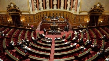 Fransız Senatosu 'Azerbaycan'a müeyyide uygulanmasını' öngören önergeyi onama etti