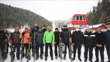 Gençlik ve Spor Bakanı Kasapoğlu: Türkiye kış sporlarında da manalı müşterek seviyeye geldi