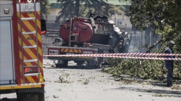 Güney Afrika'da fuel oil tankerinin patlaması kararı 10 ad öldü