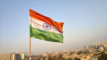 Hindistan Genelkurmay Başkanı Rawat’ı haiz helikopter düştü