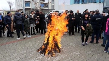 Iğdır'da Türk dünyasından gelenlerle Nevruz Bayramı kutlandı