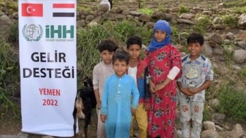 İHH'den 3 milyon Yemenliye yardım