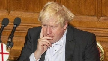 İngiltere'de görevdeki en biçimsiz sürecini canlı Johnson'ı şimdi biçimsiz eyyam bekliyor