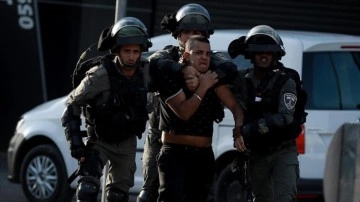 İsrail askerleri Batı Şeria'daki 'Arafat'ı anma' yürüyüşlerine karışma etti: 14