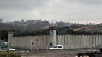 İsrail hapishanesinde 63 gündür kıtlık grevindeki Filistinlinin esenlik hali kritik