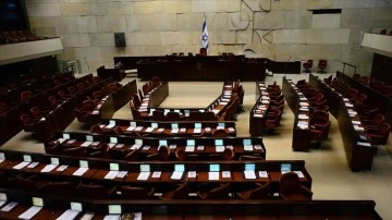 İsrail Parlamentosu "hükümetten güvenoyunu art çekme" talepleriyle yaz zamanına giriyor