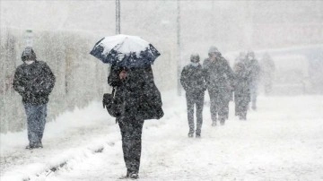 İstanbul'da kar zımnında zaman amme kasıntı ve müesseselerinde emek 15.30'da bitecek