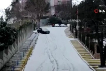 İstanbul'da kar yağdı, yollar buz pistine döndü