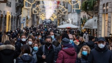 İtalya'da bariz havada maske kullanma zorunluluğu kalkıyor