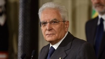 İtalya'da cumhurbaşkanlığına baştan Sergio Mattarella seçildi