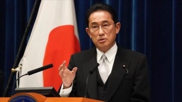 Japonya Başbakanı Kişida dünkü kabineye derece Dışişleri Bakanlığı vazifesini de yürütecek