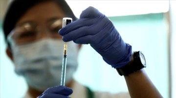 Japonya'da Pfizer tahkim düze Kovid-19 aşısı düşüncesince diploma aldı