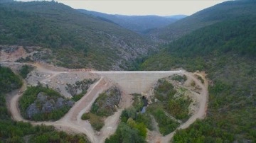 Karabük'teki Aldeğirmen Barajı'nın ekonomiye yılda 18,3 milyon teklik katkı sağlaması hedefl