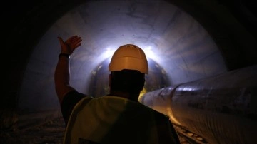 Kaz Dağları'ndan geçişi kısaltacak Ayvacık T-2 Tüneli'nde erte erke görünecek