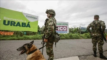 Kolombiya'da töhmet örgütü sergerde Otoniel'in ABD'ye iadesi çatışmalara kez açtı