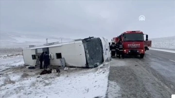 Konya'da volta otobüsü devrildi 5 isim öldü, 26 isim yaralandı