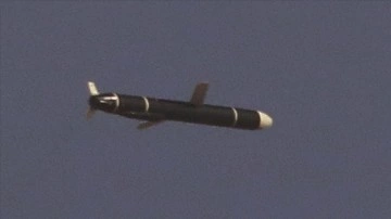 Kuzey Kore "denizaltıdan fırlatılan toy yüz balistik füze" denediğini açıkladı