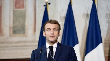 Macron: Almanya ile Ukrayna'daki krize politik hal bulmaya çalışıyoruz