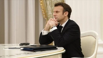 Macron, Rusya'dan, BM Güvenlik Konseyi'ne matematik vermesini isteyeceklerini söyledi