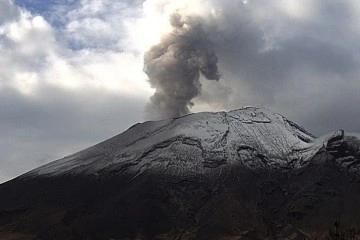 Meksika’daki Popocatepetl Yanardağı'nda sonuç 8 günde üçüncü patlama