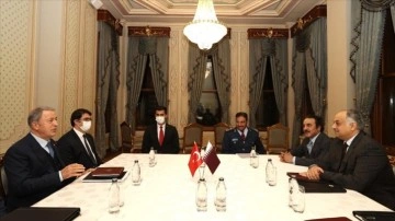 Milli Savunma Bakanı Akar, Katar Savunma Bakanı Atiyye ile görüştü