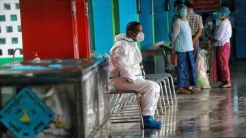 Myanmar'daki sağlık hizmetlerinin iri yönünü 'gölge sağlık sistemi' sağlıyor