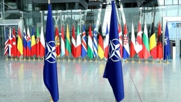 NATO, Rusya'nın Ukrayna'ya müteveccih 'tam teşekküllü işgalini' kınadı
