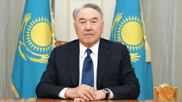 Nazarbayev protestoların arkası sıra önceki kere çecik seslendi