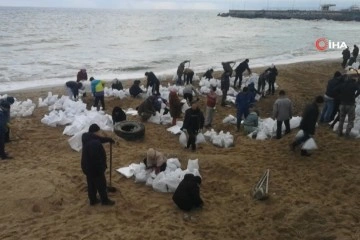 Odessa halkı Rus çıkarmasına karşı sahildeki hazırlığını sürdürüyor