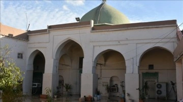 Osmanlı devrinde Kerkük'te düz yazı edilen Ahmed Ağa Camisi tamirat bekliyor