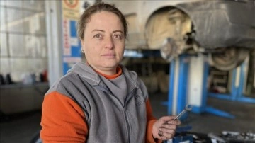 Oto tamircisi 'Serpil usta' gayrı hanımlara esin kazanmak istiyor