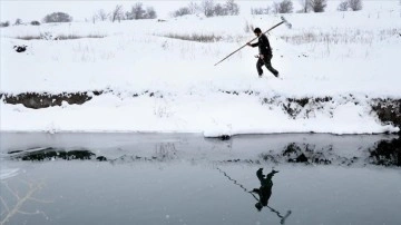 'Ova balıkçıları'nın dondurucu şita şartlarında dayanıklı mesaisi