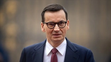 Polonya Başbakanı: Yeni yaptırımlar Rusya'nın enerjisini zayıflatmaya müteveccih ehemmiyetli adım