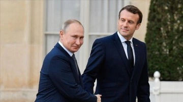Putin ve Macron, Avrupa'daki düzenlilik ve istikrara bağlı mevzuları görüştü
