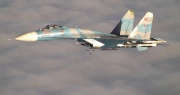 Rus bombardıman uçakları, Belarus semalarında devriye uçuşuna devam ediyor