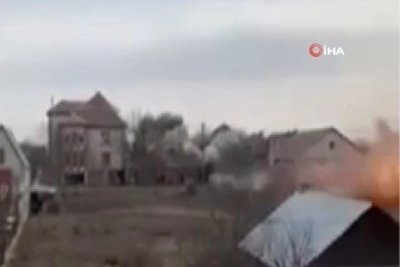 Rusya Mıkolayiv’de müstakil bir evi vurdu