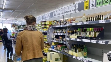 Rusya-Ukrayna mücadelesi ve pahalılık Almanya'da tüketici itimatını üstün dereceli ceninisakıt seviyelere çekti
