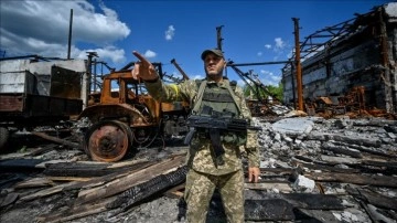 Rusya: Ukrayna'nın Zaporijya kentinde helikopterlerin onarıldığı üretimlik tesislerini vurduk