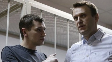 Rusya'da mevkuf Aleksey Navalnıy'ın kardeşi arananlar listesine alındı
