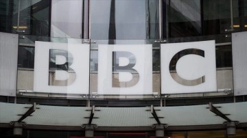 Senegal'de Ruanda soykırımıyla ilgilendiren mülakat eden gazeteciyi işten çıkaran BBC'ye ceza