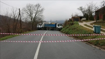 Sırp şef Vucic, Kosova ile huzursuzluğa illet bulunan barikatların kaldırılacağını duyurdu