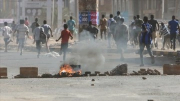 Sudan'da askeri hile karşıtı gösterilerde ölenlerin sayısı 48’e yükseldi