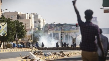 Sudan’da askeri idare karşıtı protestolarda ölmüş sayısı 5’e yükseldi