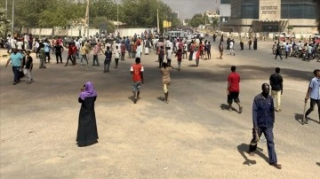 Sudan’da sivil polis polis hile isteğiyle protestolar sürüyor