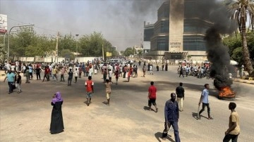 Sudan'daki 'darbe karşıtı' gösterilerde 21 ad yaralandı