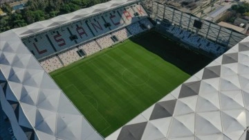 Süper Lig'de evvel golün atılmış olduğu stadyum 'Alsancak Mustafa Denizli' ismiyle kapılarını aç
