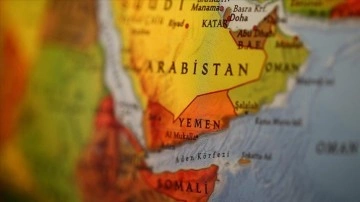 Suudi Arabistan ve birtakım Körfez ülkelerinden sonraları Yemen de Lübnan Büyükelçisini çekti