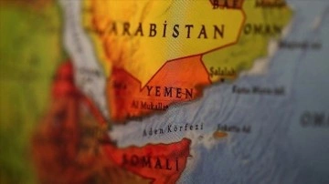 Suudi Arabistan'ın başıboş bıraktığı Husi esirleri haiz uçaklar Yemen'e gelmeye başladı