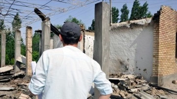 Tacikistan: Kırgızistan ile sınırdaki arbedede 25 çırçıplak öldü