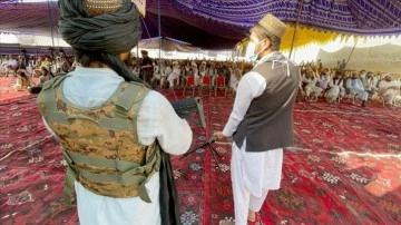 Taliban lideri Ahundzade, çecik haksızlık edilmemesi ve umumi affa uyulmasını istedi